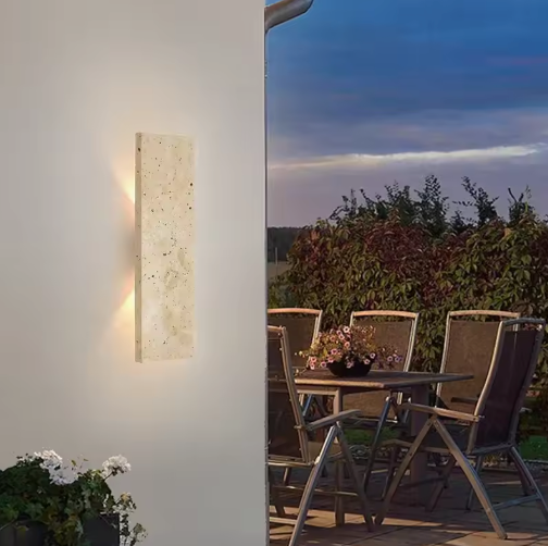 Moderne Buiten Wandlamp – Waterdicht LED Design met Natuursteen