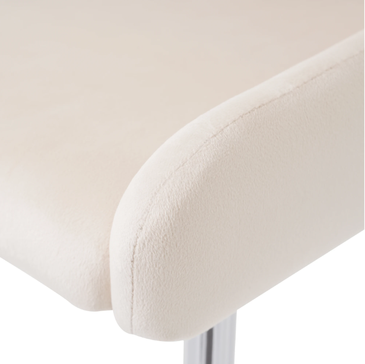 Set van 2 Fluwelen Eetkamerstoelen – Metalen Poten & Comfortabele Rugleuning