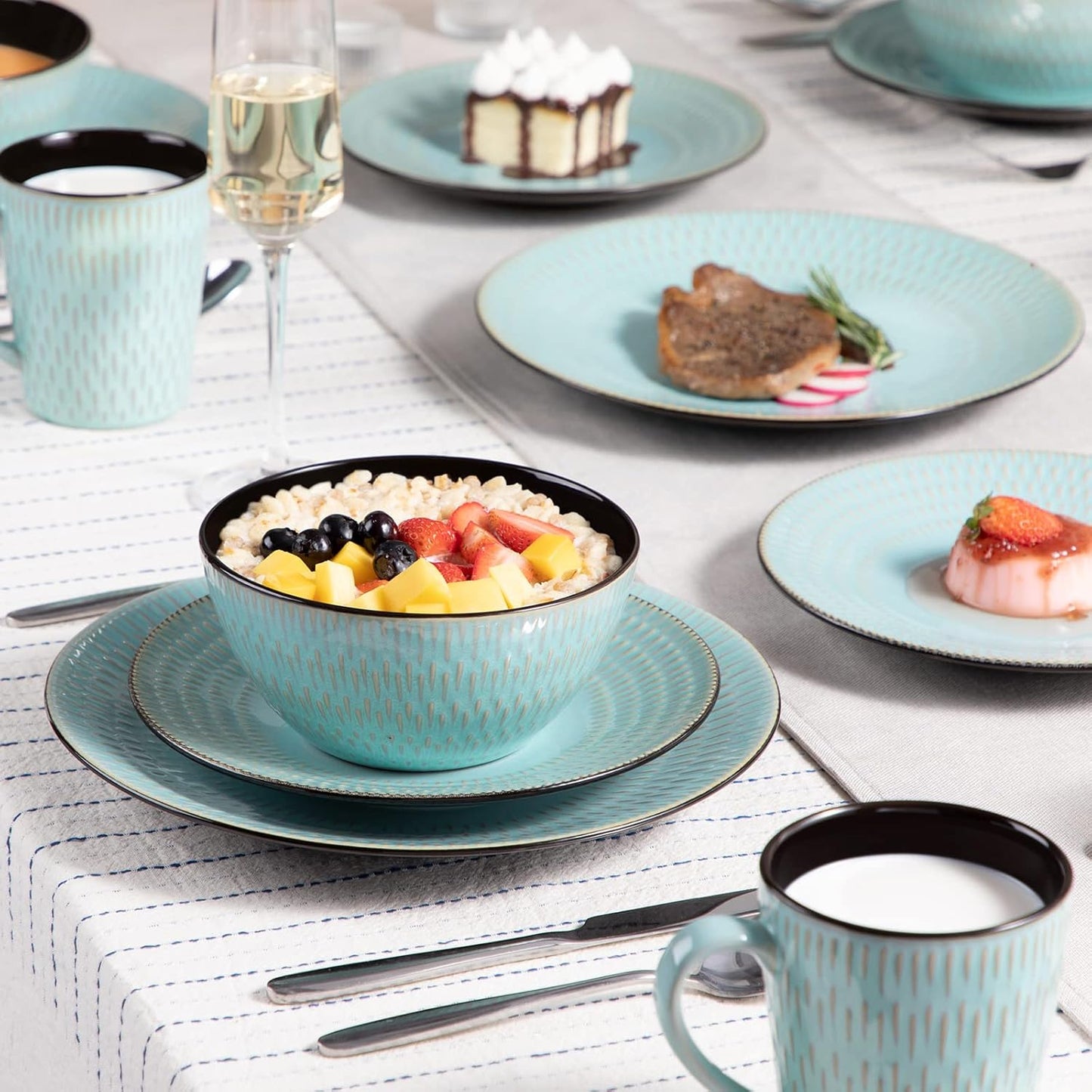 Serviesset groen - Keramisch - 12 borden groot - 12 borden klein - 12 kommen - 12 kopjes - 48 delig - Reliëf - Groen