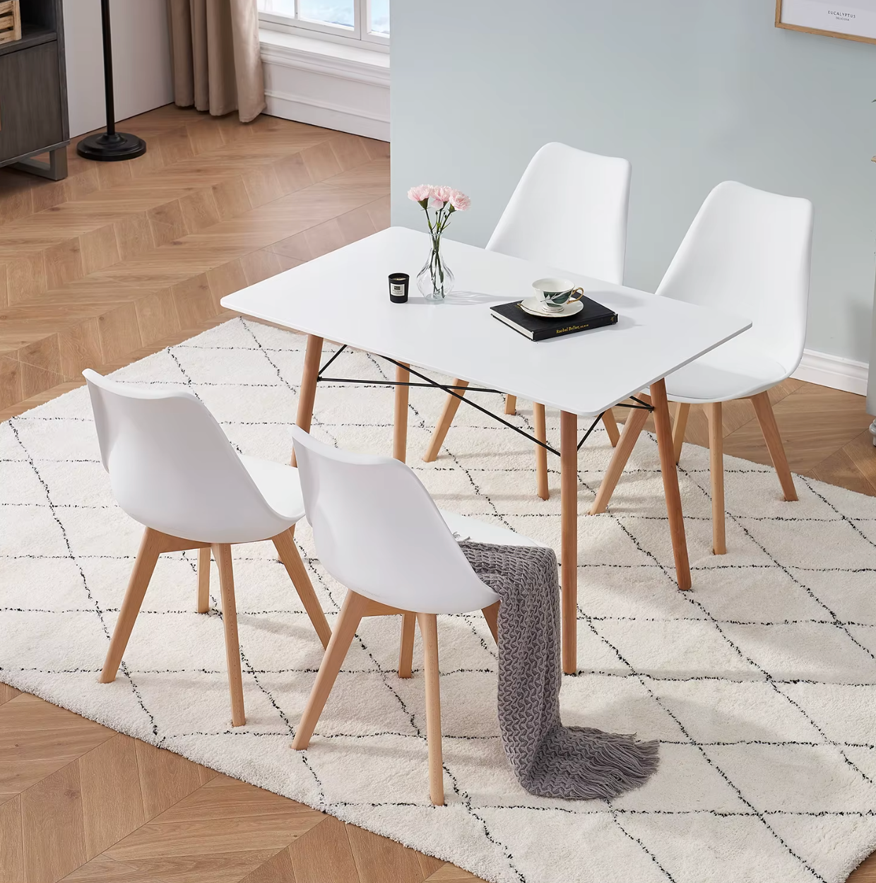 Set van 4/6 Scandinavische Stoelen Wit – PU-Lederen Zitting & Beukenhouten Poten