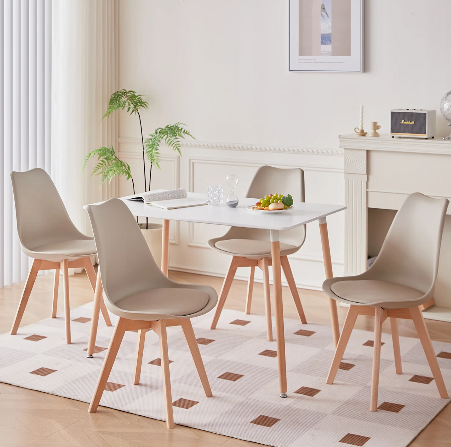 Set van 4 Nordic Eetkamerstoelen – Ergonomisch Design met Massief Houten Poten en Gewatteerde PU Zitting – Modern, Comfortabel en Stijlvol voor Woonkamer, Eetkamer of Kantoor