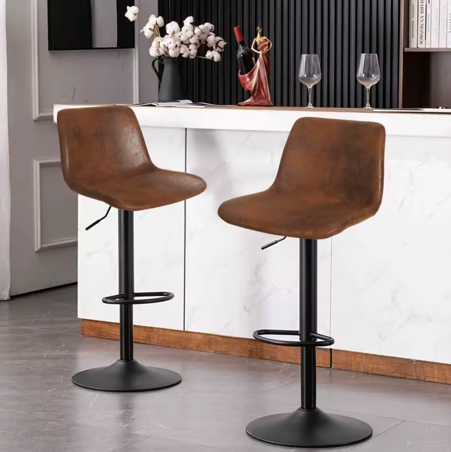 Set van 2 Verstelbare Vintage Barkrukken – Diepbruin – Industrieel Design