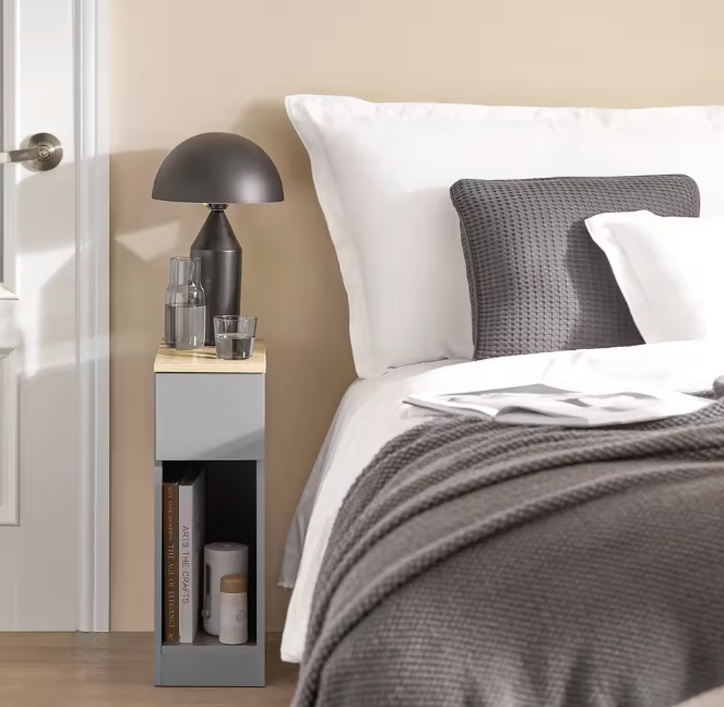 Smal nachtkastje met lade en open vak – 60cm hoog