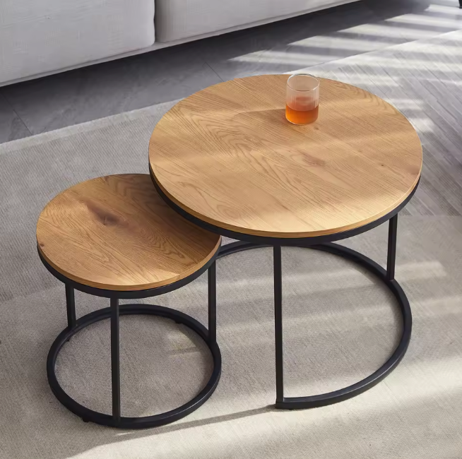 Set van 2 Scandinavische Salontafels – Ronde Tafels met Metaal & Hout, Stapelbaar en Modern