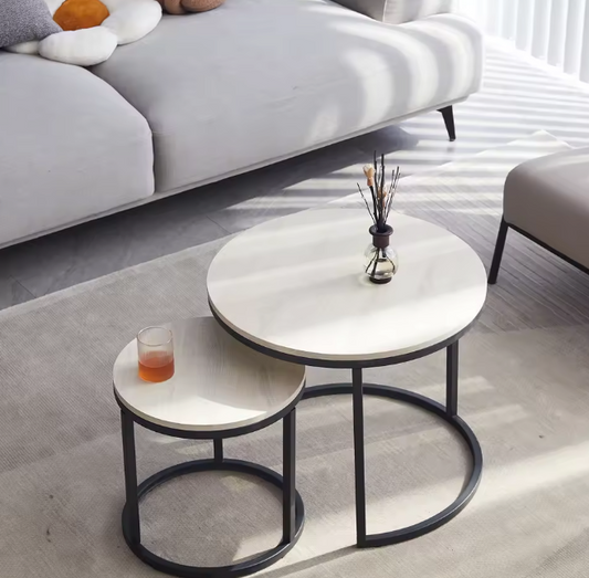Set van 2 Scandinavische Salontafels – Ronde Tafels met Metaal & Hout, Stapelbaar en Modern