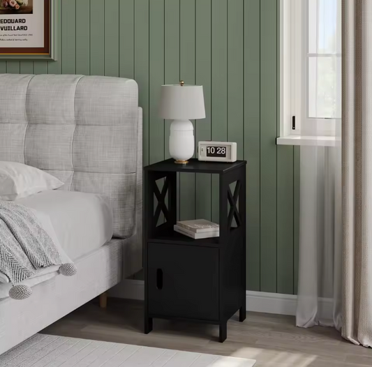 Set van 2 Smalle Nachtkastjes – Wit, 60 cm Hoog met Deur & Open Vaks