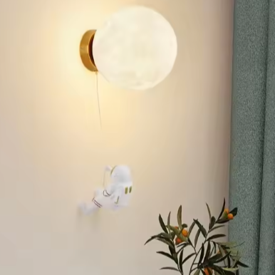 Astronaut Wandlamp – Creatieve Maanlamp voor Kinderkamer & Slaapkamer
