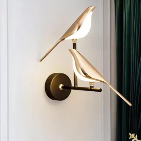 Gouden Vogel Wandlamp – Creatieve LED Sfeerverlichting voor Woon- & Slaapkamer