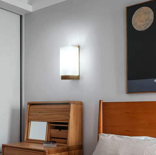 Moderne Houten LED Wandlamp – Dimbaar 12W met E27, Warm & Sfeervol