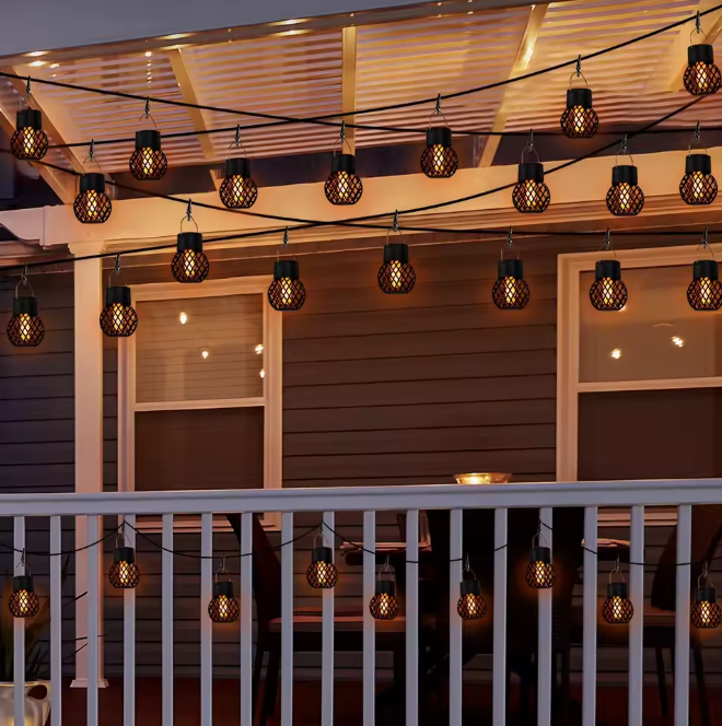 LED Solar Vlameffect Lantaarn – Hangend, Waterdicht & Tuinverlichting