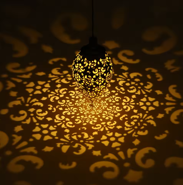 Solar Olijfvorm Hanglantaarn – LED Tuinlamp, Waterdicht & Decoratief