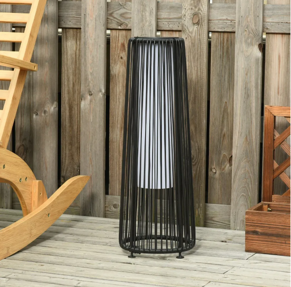 Solar Rattan Vloerlamp – LED Buitenlamp met Automatisch Licht & Waterbestendig