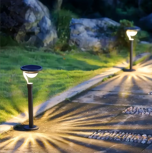 Solar LED Tuinlamp – Superheldere Zonnelamp voor Gazon, Pad & Binnenplaats, Waterdicht en Energiezuinig