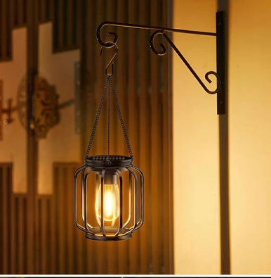 Solar LED Tuinlantaarn – Hangende Waterdichte Retro Metalen Lamp met Warm Wit Licht