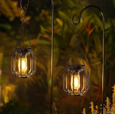 Solar LED Tuinlantaarn – Hangende Waterdichte Retro Metalen Lamp met Warm Wit Licht