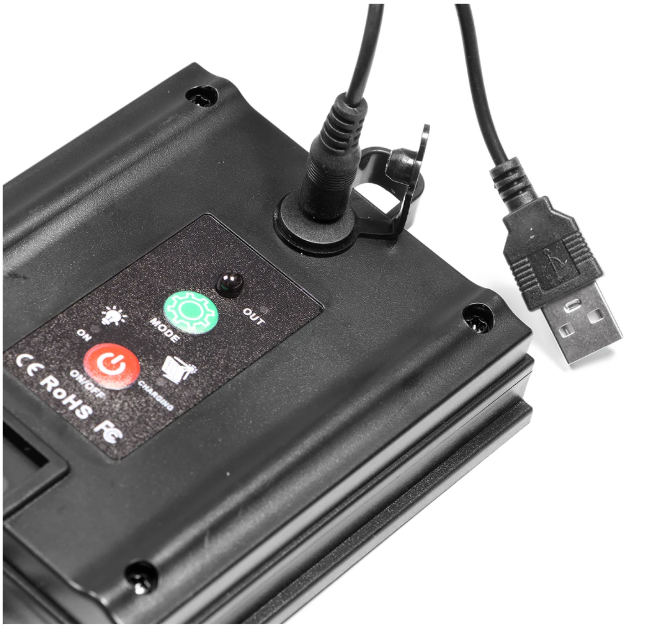 Solar Slingerlicht 12 m – 30 LED G40 Bollen, USB & Zonne-energie, Waterdicht en Breukvast