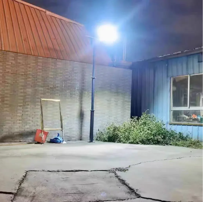 Solar LED Straatlamp – Krachtige Buitenlamp met Bewegingssensor & Afstandsbediening