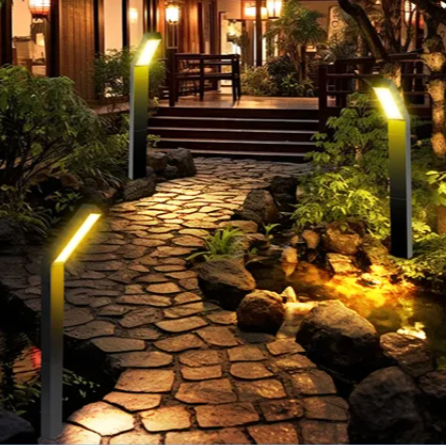 Set van 4 Solar Tuinpadlampen – LED Buitenlampen met IP65 Bescherming & 3 Lichtstanden