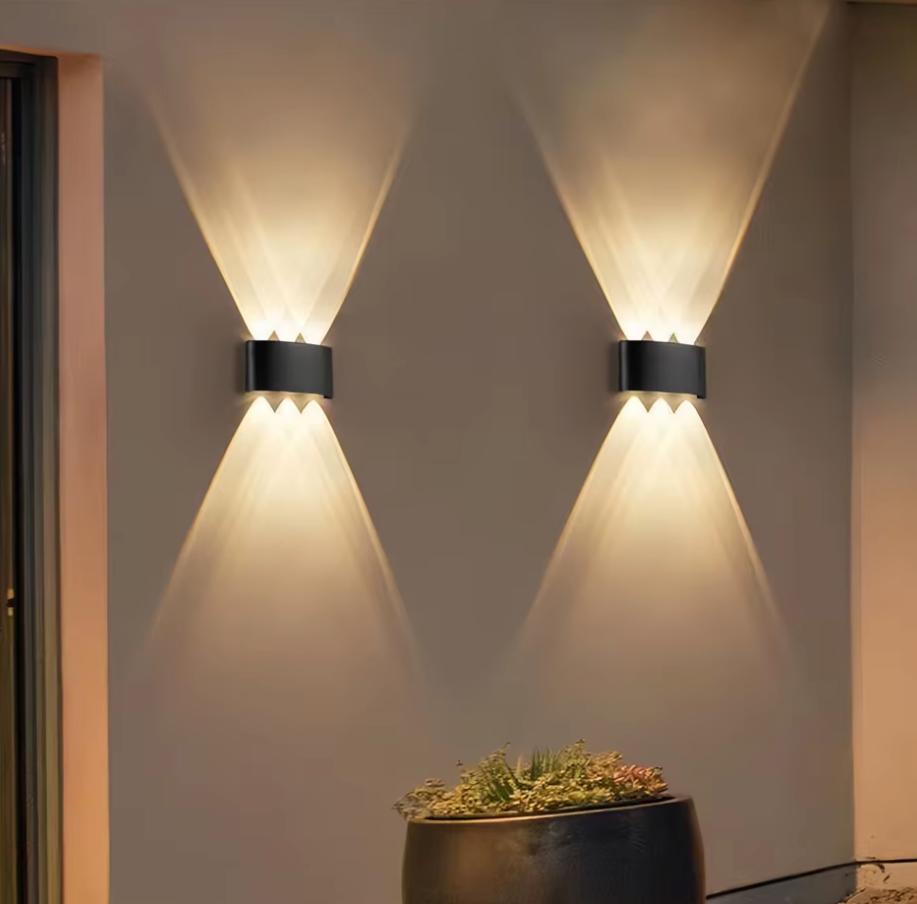 UniLights Waterdichte LED Wandlamp – Stijlvolle Verlichting voor Binnen en Buiten