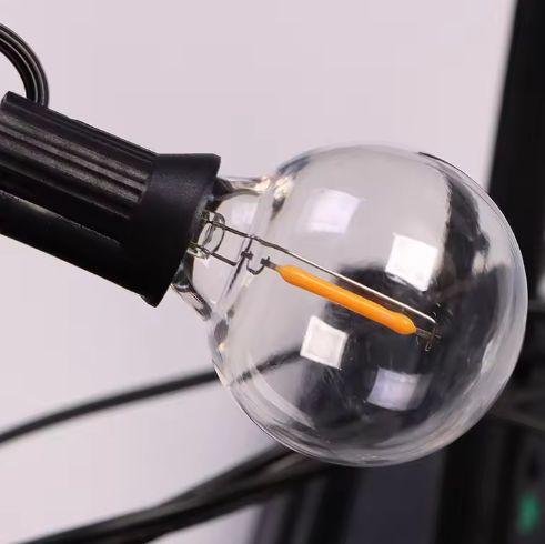 Solar Lichtslinger 12M – 30 LED G40 Lampen, USB & Zonnepaneel, Waterdicht en Onbreekbaar