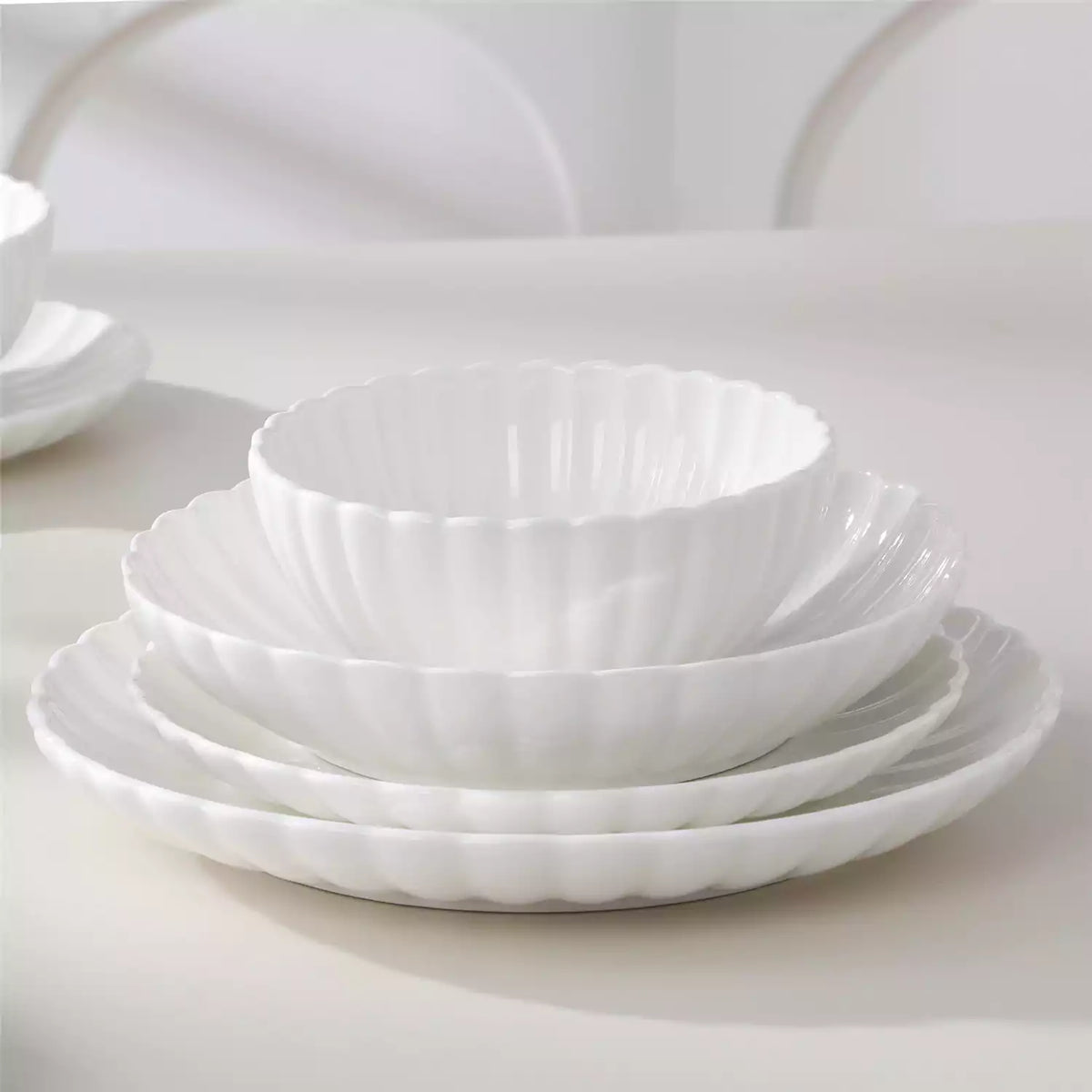 Serviesset Wit 24-delig – 6 Personen – Porselein – Reliëf Design