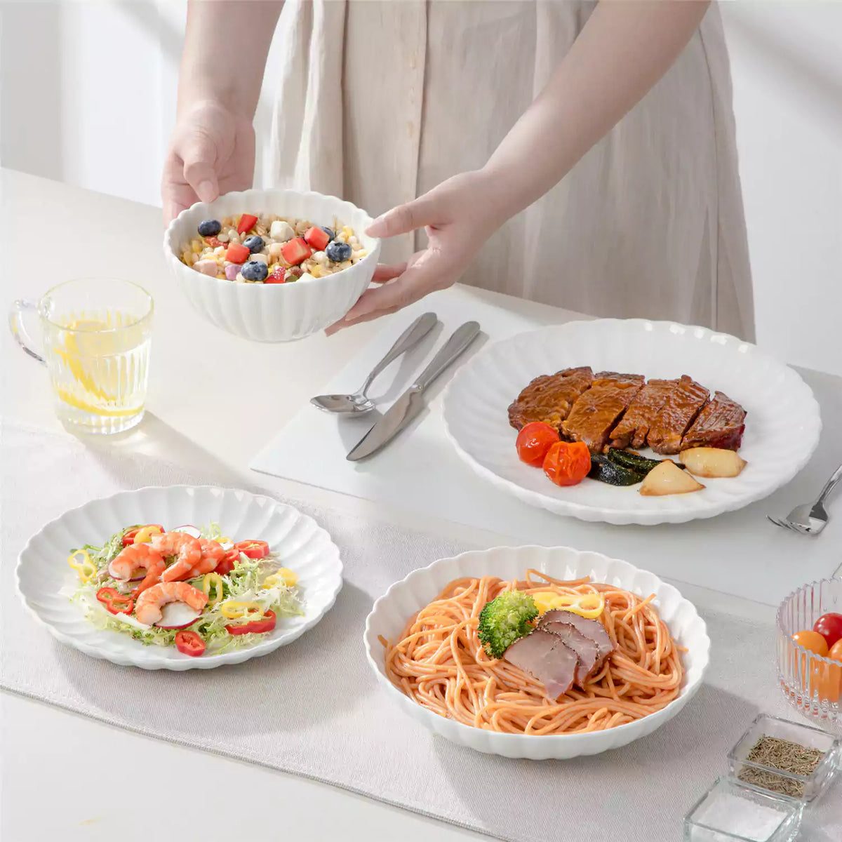 Serviesset Wit 24-delig – 6 Personen – Porselein – Reliëf Design